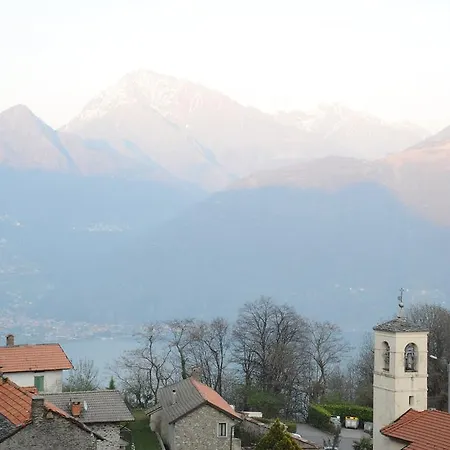The Stone House Ferienhaus Plesio